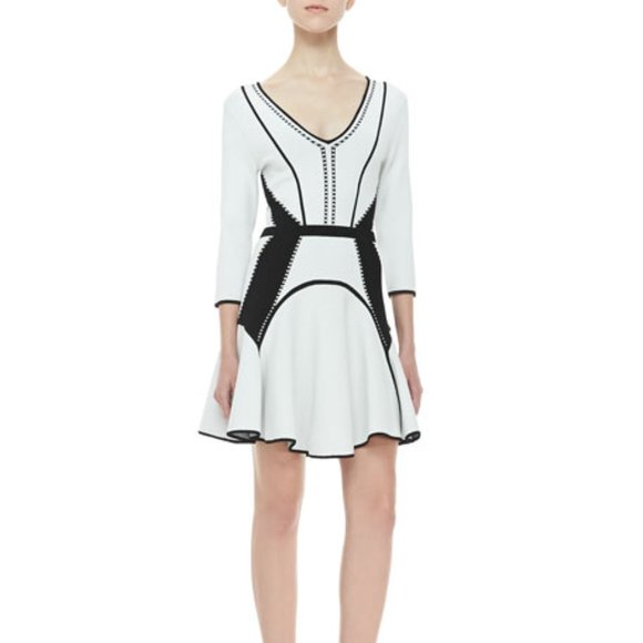 Diane Von Furstenberg Dresses & Skirts - Diane von Furstenberg fit-and-flare Rhonda dress